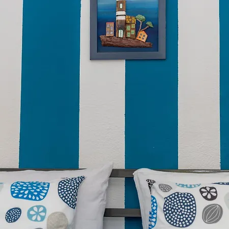 아파트 Mamma Mia 2 *