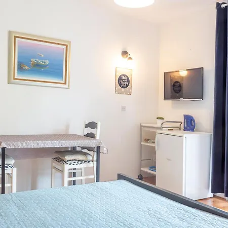 Mamma Mia 2 흐바르